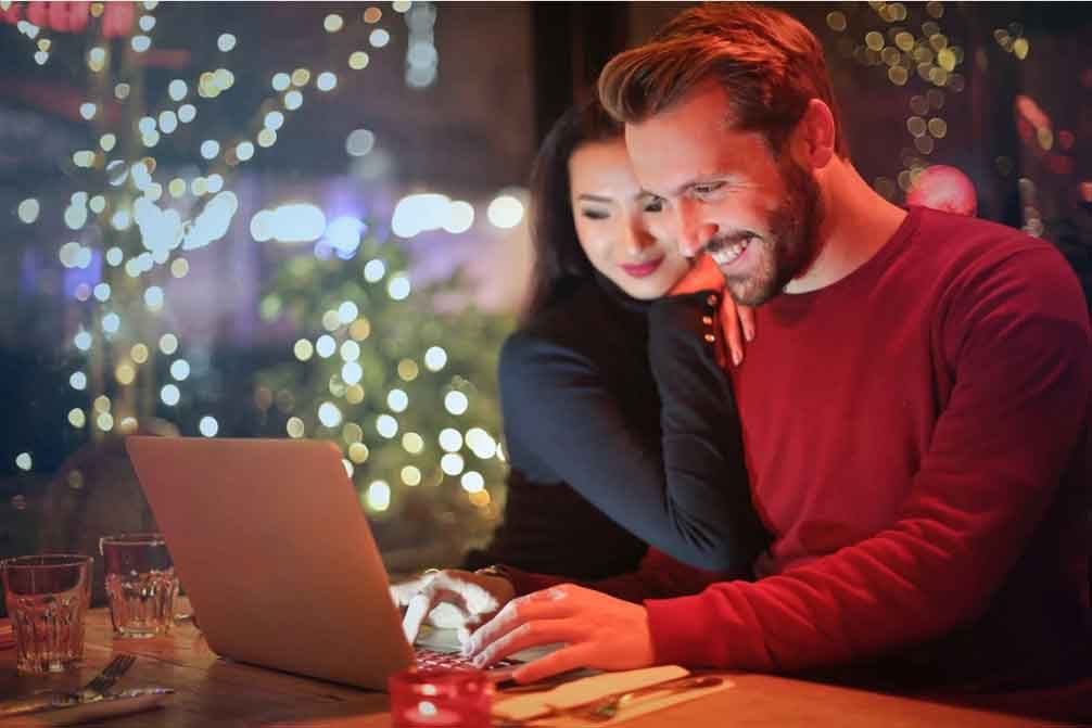 Lors de la création de votre site internet, intégrez le module de réservation en ligne.